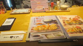 ＱＲコードを読み取りアクセスして選ぶようなシステム