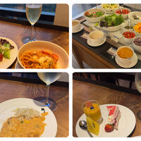 ラウンジ夕食も質感高い