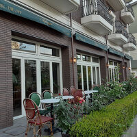 ダイニング横のテラス