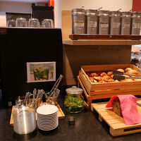 紅茶は茶葉を選んで淹れる本格派です