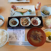 夕食も朝食もヘルシーで美味しいです