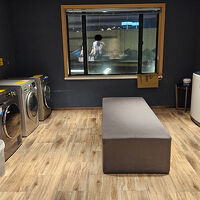 便利だったランドリー室。洗濯機乾燥機それぞれ数台ずつあり