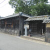板塀が痛んでいます