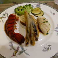 真鯛のポワレとオマール海老