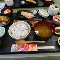 朝食も品数が多い