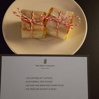 ターンダウンでケーキのサービス