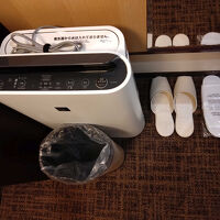 スリッパは2種類と空気清浄機もあります