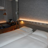 一通りそろっています。ベッドは「シングル」サイズです