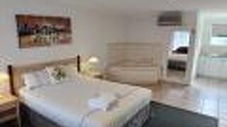 ビーチカンバー モーテル & アパートメンツ