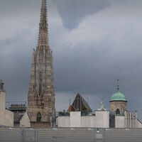 シュテファン教会の塔が見えます