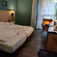 壁の色がモダンでおしゃれ