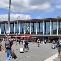 ホテル側から見たヴュルツブルク中央駅