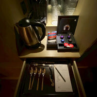 コーヒー、お茶など。ミネラルウォーターはたくさんありました。