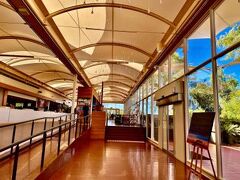 セイルズ イン ザ デザート 写真