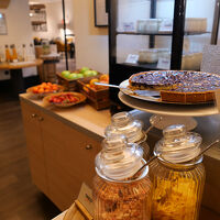 朝食では日替わりスイーツ、２日目は大好きなベリータルト