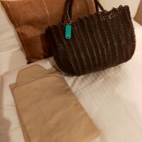 部屋着とカゴバッグ