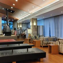 フロントロビー付近