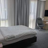 コンパクトだが狭いというほどではない