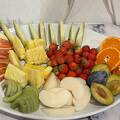 フルーツいっぱいの豪華な朝食バイキング