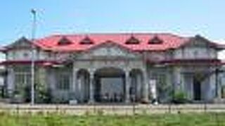 浜寺公園駅 (南海電鉄 洋風木造駅舎)