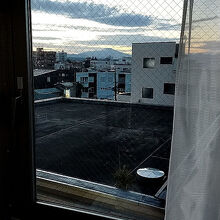 向こうは　鳥海山かなぁ？