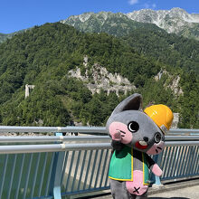 マスコットはくろにょん