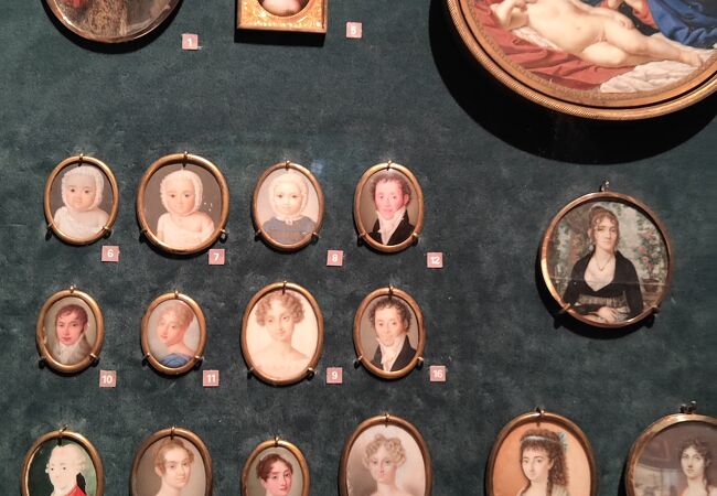 イタリア貴族の生活を垣間見る事が出来ます