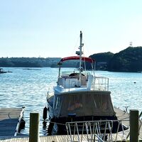 英虞湾クルージンのホテルのクルーザー。