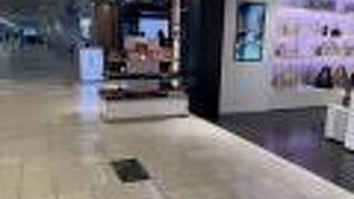 ヴィクトリアシークレット (グアム国際空港店)