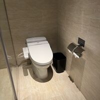 おトイレはTOTOのウォシュレット