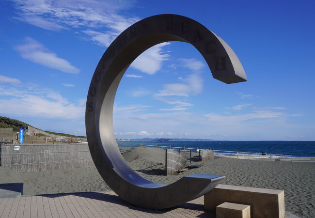 茅ヶ崎　サザンビーチ　 烏帽子岩　記念品 ガラス製他 s-2019032119345799440.jpg