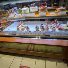 お店はエキュート品川にあってお土産にも便利