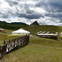 テレルジ国立公園内でゲル宿泊できるホテル