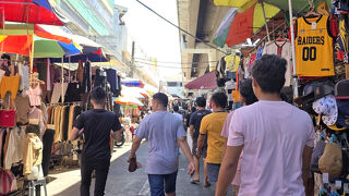 バクララン マーケット