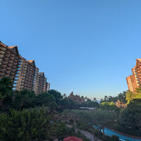 解放感のあるロビーエリア