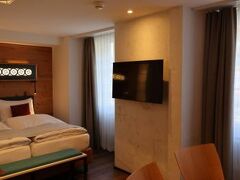 ホテル インターラーケン 写真