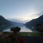 部屋からの眺めはブリエンツ湖