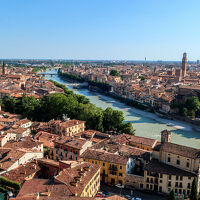 ヴェローナの街並み