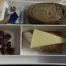 チーズとパンが美味しかった