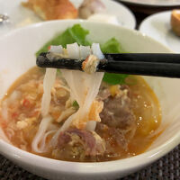 朝食会場も広く、種類も多いです