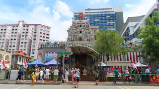 リトルインディアのあるヒンズー教寺院