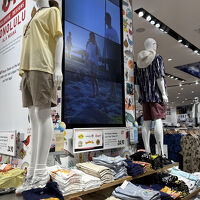 ユニクロ (アラモアナ店)