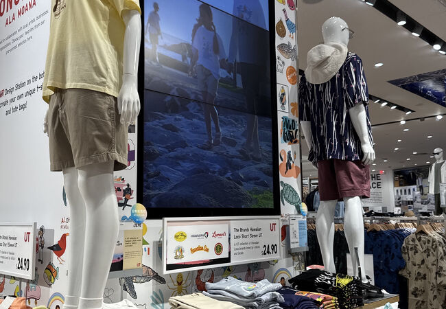 ユニクロ (アラモアナ店)