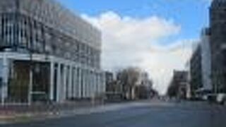 フェニックス通り