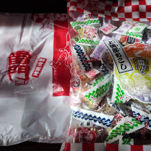 常盤堂雷おこし本舗 雷門本店