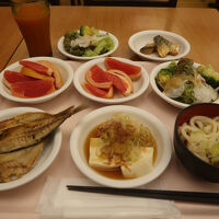 朝食バイキング