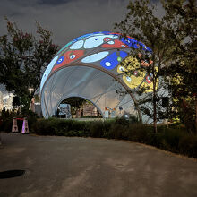 ポップアップステージ東外。