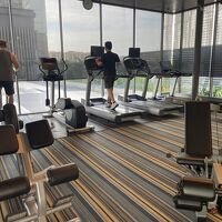 4階の24時間オープンのジム