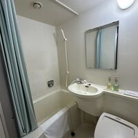 ユニットバスだけだやや広め