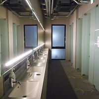 ２階共用男性洗面台